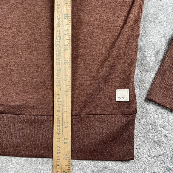 Vuori Daydream Crew Shirt Womens Size Small Long Sleeve Lightweight Top Active - Picture 8 of 9